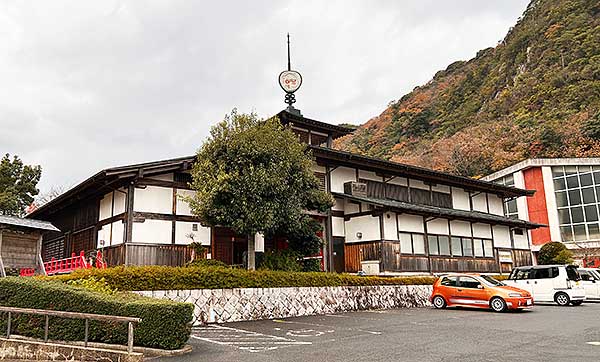 �������������тȂ̊ف@�O��