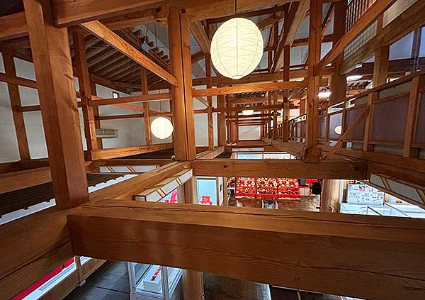 �������������тȂ̊ف@�ؑ��̌��������\��